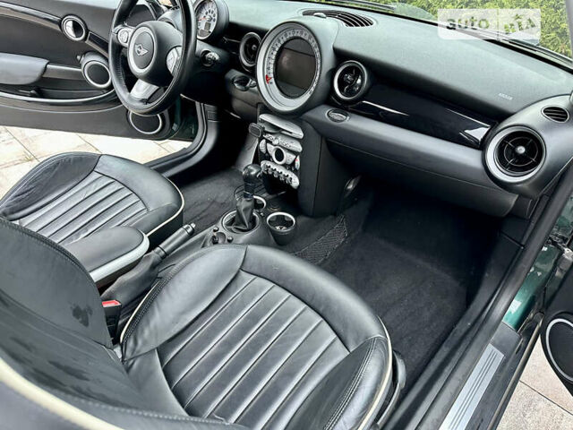 Зелений Міні Hatch, об'ємом двигуна 1.6 л та пробігом 110 тис. км за 8000 $, фото 8 на Automoto.ua