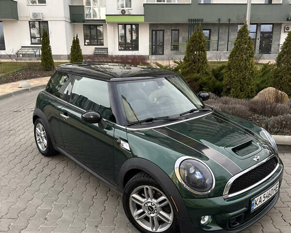 Зеленый Мини Hatch, объемом двигателя 1.6 л и пробегом 189 тыс. км за 9500 $, фото 25 на Automoto.ua