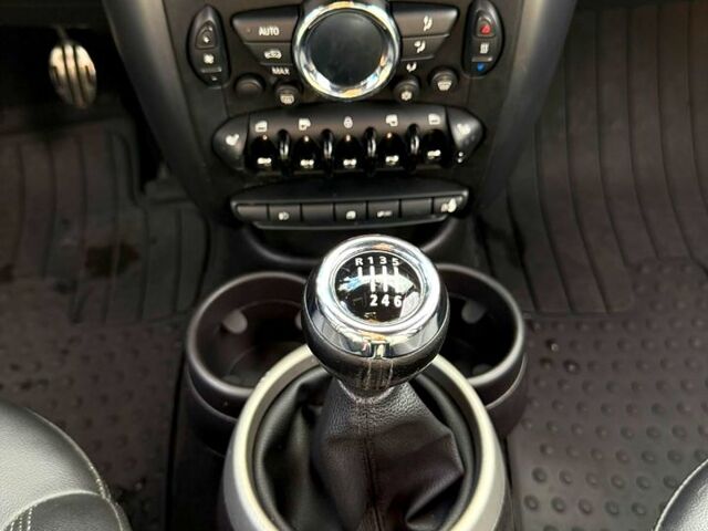 Зелений Міні Hatch, об'ємом двигуна 1.6 л та пробігом 252 тис. км за 7000 $, фото 11 на Automoto.ua