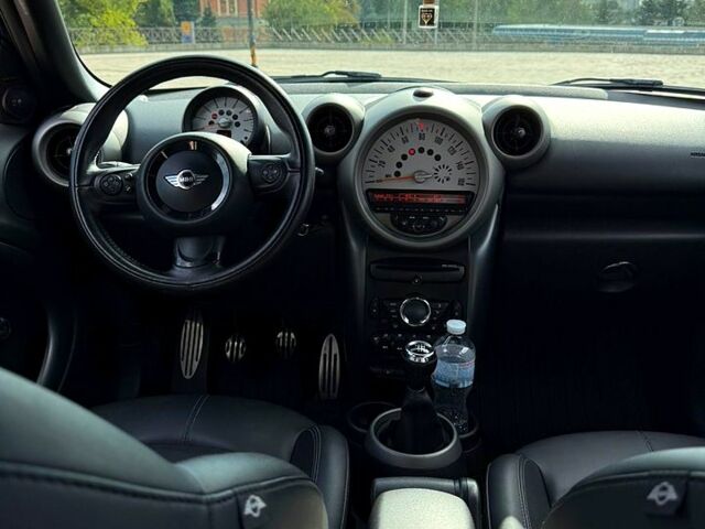 Зелений Міні Hatch, об'ємом двигуна 1.6 л та пробігом 252 тис. км за 7000 $, фото 7 на Automoto.ua