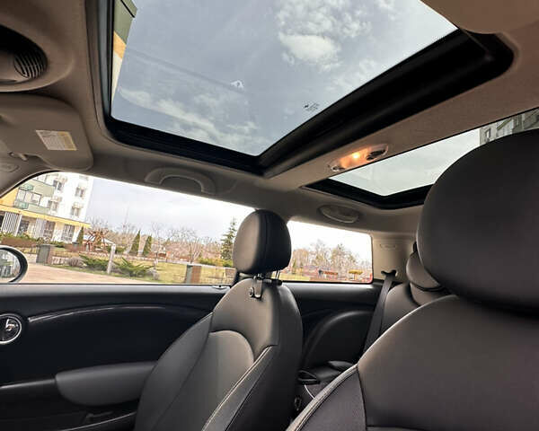 Зелений Міні Hatch, об'ємом двигуна 1.6 л та пробігом 189 тис. км за 8500 $, фото 15 на Automoto.ua