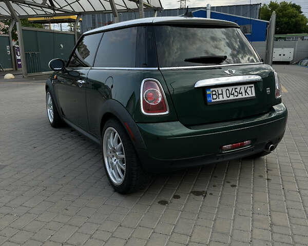 Зеленый Мини Hatch, объемом двигателя 1.6 л и пробегом 190 тыс. км за 8300 $, фото 21 на Automoto.ua