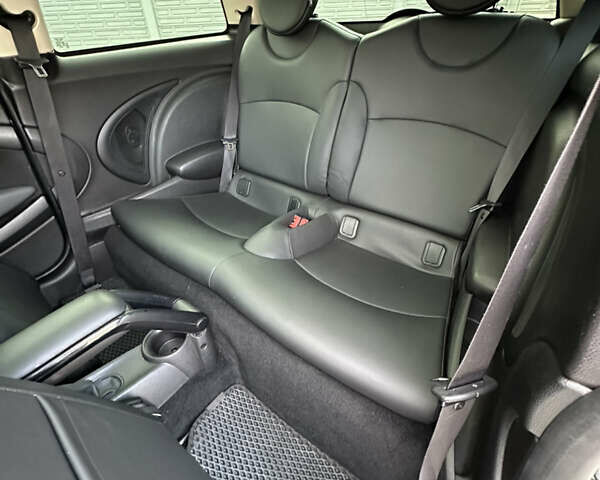 Зеленый Мини Hatch, объемом двигателя 1.6 л и пробегом 190 тыс. км за 8300 $, фото 30 на Automoto.ua