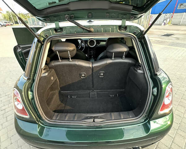 Зеленый Мини Hatch, объемом двигателя 1.6 л и пробегом 190 тыс. км за 8300 $, фото 38 на Automoto.ua