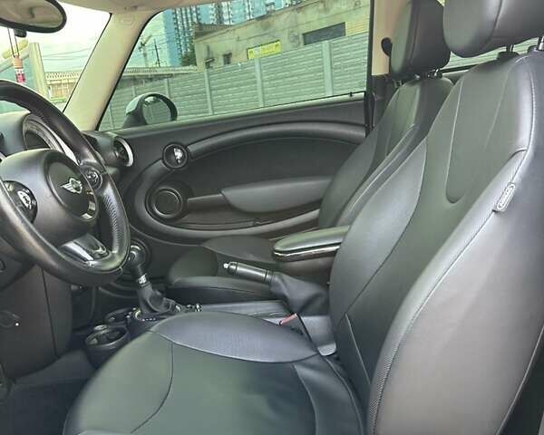 Зеленый Мини Hatch, объемом двигателя 1.6 л и пробегом 190 тыс. км за 8300 $, фото 24 на Automoto.ua