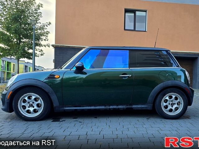 Зеленый Мини Hatch, объемом двигателя 1.6 л и пробегом 144 тыс. км за 7500 $, фото 2 на Automoto.ua