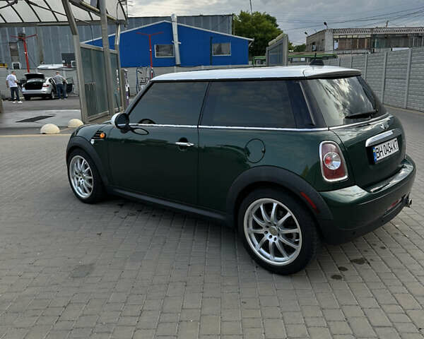 Зеленый Мини Hatch, объемом двигателя 1.6 л и пробегом 190 тыс. км за 8300 $, фото 22 на Automoto.ua