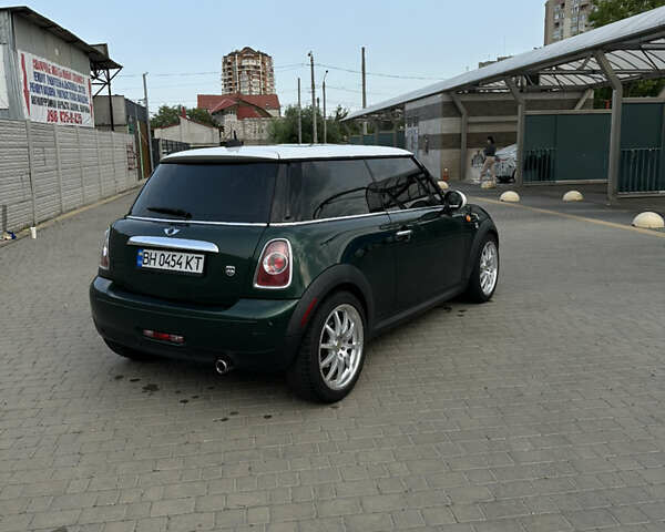 Зеленый Мини Hatch, объемом двигателя 1.6 л и пробегом 190 тыс. км за 8300 $, фото 19 на Automoto.ua