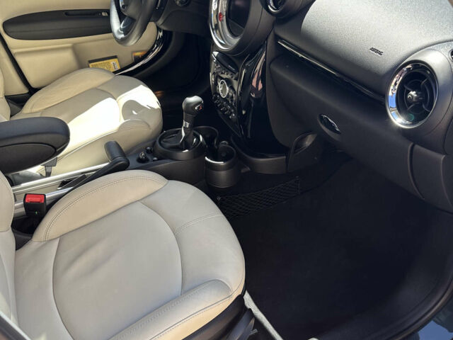 Зелений Міні Hatch, об'ємом двигуна 1.6 л та пробігом 68 тис. км за 15900 $, фото 20 на Automoto.ua