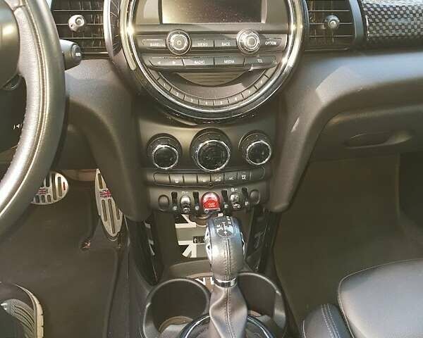 Зеленый Мини Hatch, объемом двигателя 2 л и пробегом 99 тыс. км за 15500 $, фото 11 на Automoto.ua