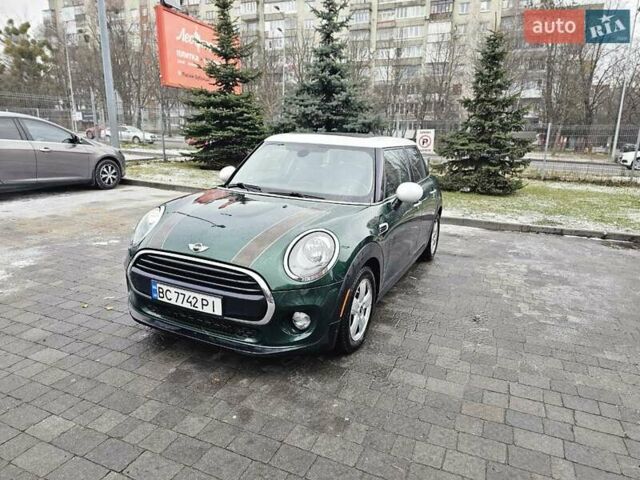 Зеленый Мини Hatch, объемом двигателя 1.5 л и пробегом 67 тыс. км за 11999 $, фото 1 на Automoto.ua