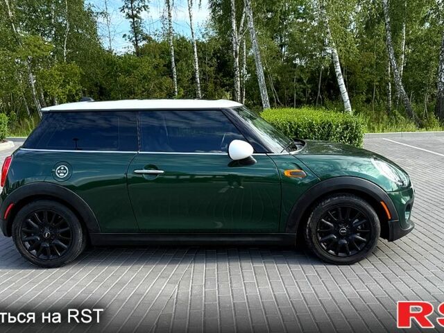 Зелений Міні Hatch, об'ємом двигуна 1.5 л та пробігом 104 тис. км за 14999 $, фото 2 на Automoto.ua