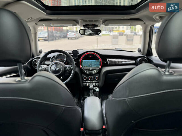 Зеленый Мини Hatch, объемом двигателя 2 л и пробегом 94 тыс. км за 14500 $, фото 3 на Automoto.ua