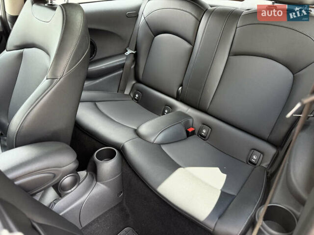 Зеленый Мини Hatch, объемом двигателя 2 л и пробегом 94 тыс. км за 14500 $, фото 19 на Automoto.ua