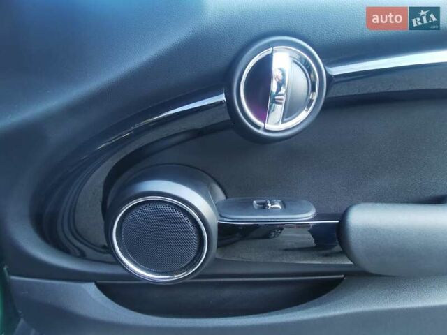 Зеленый Мини Hatch, объемом двигателя 2 л и пробегом 52 тыс. км за 29000 $, фото 38 на Automoto.ua