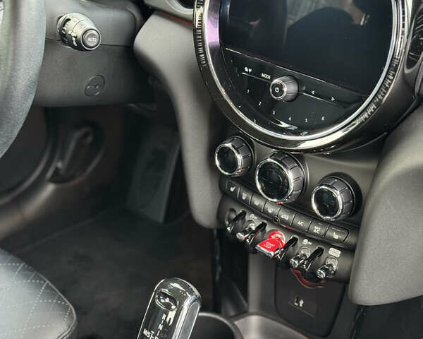 Зеленый Мини Hatch, объемом двигателя 1.5 л и пробегом 80 тыс. км за 23000 $, фото 14 на Automoto.ua