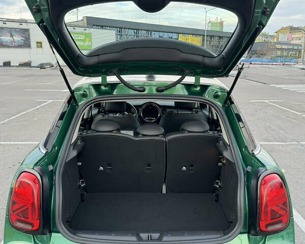 Зеленый Мини Hatch, объемом двигателя 1.5 л и пробегом 80 тыс. км за 23000 $, фото 17 на Automoto.ua