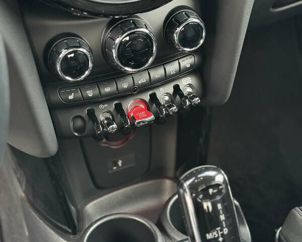 Зеленый Мини Hatch, объемом двигателя 1.5 л и пробегом 80 тыс. км за 23000 $, фото 15 на Automoto.ua