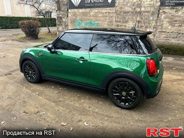 Зелений Міні Hatch, об'ємом двигуна 0 л та пробігом 0 тис. км за 19500 $, фото 4 на Automoto.ua