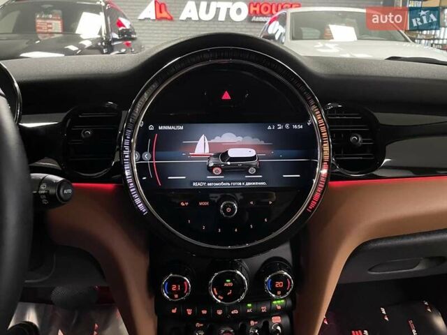 Зелений Міні Hatch, об'ємом двигуна 1.5 л та пробігом 10 тис. км за 29700 $, фото 56 на Automoto.ua