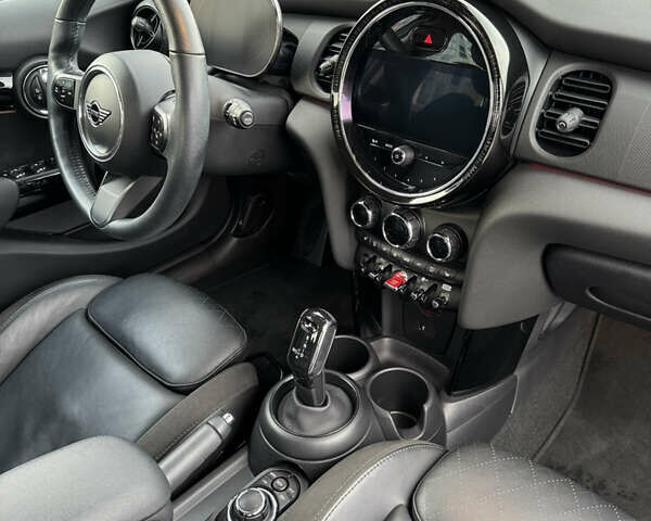 Зеленый Мини Hatch, объемом двигателя 1.5 л и пробегом 80 тыс. км за 23000 $, фото 7 на Automoto.ua