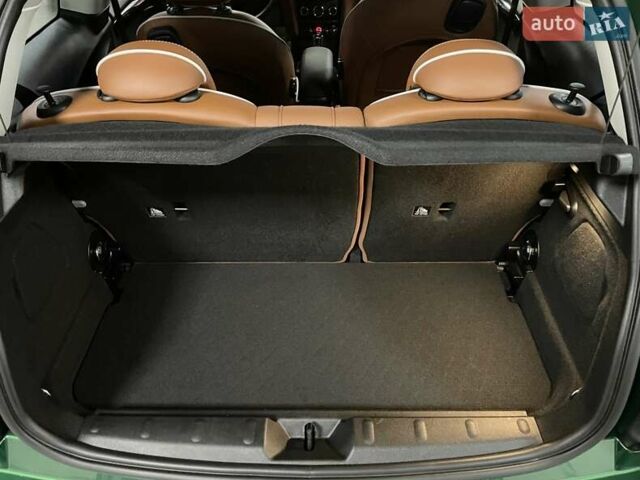 Зелений Міні Hatch, об'ємом двигуна 1.5 л та пробігом 10 тис. км за 29700 $, фото 24 на Automoto.ua