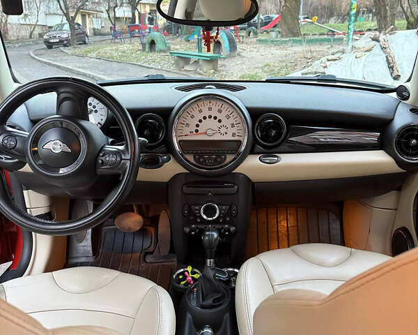 Оранжевый Мини Hatch, объемом двигателя 1.6 л и пробегом 185 тыс. км за 7700 $, фото 22 на Automoto.ua