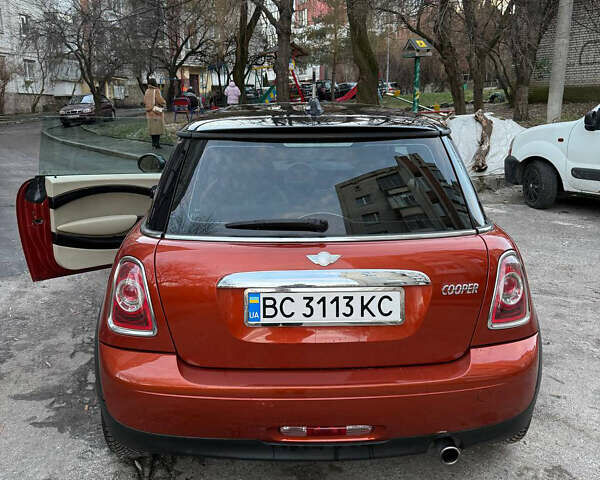 Оранжевый Мини Hatch, объемом двигателя 1.6 л и пробегом 185 тыс. км за 7700 $, фото 9 на Automoto.ua