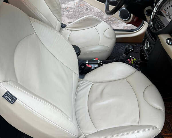 Оранжевый Мини Hatch, объемом двигателя 1.6 л и пробегом 185 тыс. км за 7700 $, фото 23 на Automoto.ua