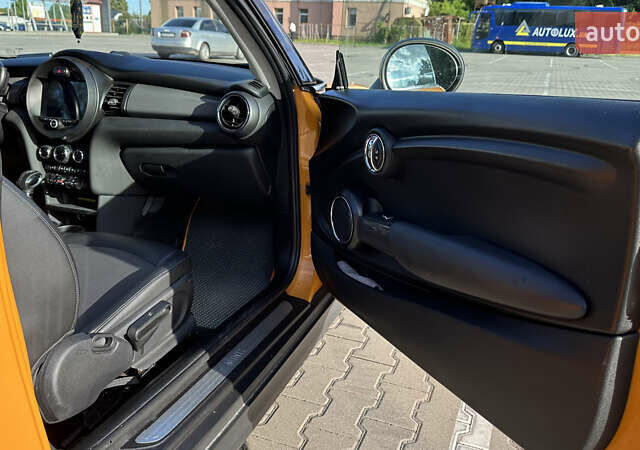 Оранжевый Мини Hatch, объемом двигателя 1.5 л и пробегом 156 тыс. км за 12700 $, фото 7 на Automoto.ua