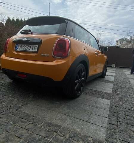 Оранжевый Мини Hatch, объемом двигателя 1.5 л и пробегом 104 тыс. км за 15900 $, фото 3 на Automoto.ua