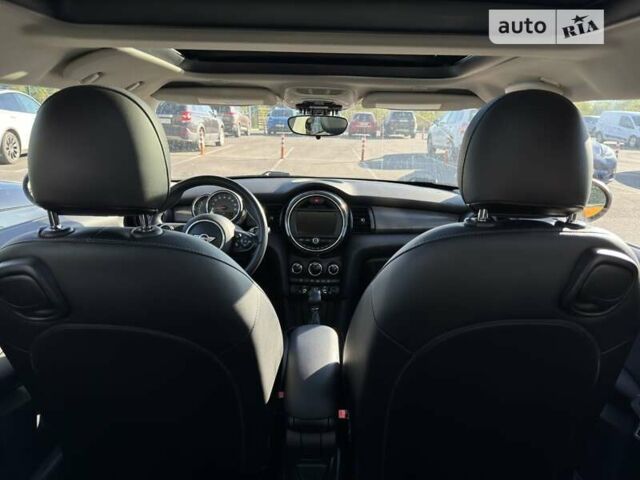Оранжевый Мини Hatch, объемом двигателя 1.5 л и пробегом 92 тыс. км за 14500 $, фото 8 на Automoto.ua