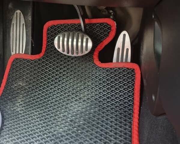 Помаранчевий Міні Hatch, об'ємом двигуна 1.6 л та пробігом 60 тис. км за 11500 $, фото 6 на Automoto.ua