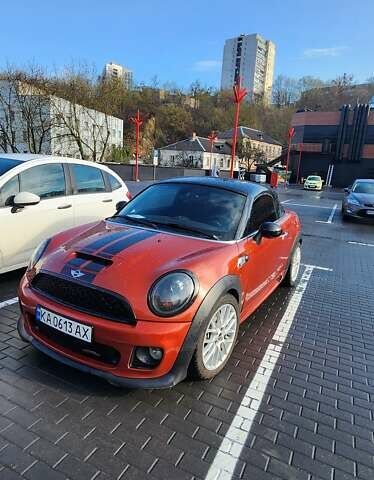 Помаранчевий Міні Hatch, об'ємом двигуна 1.6 л та пробігом 60 тис. км за 11500 $, фото 2 на Automoto.ua