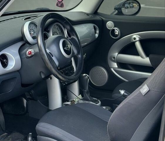 Белый Мини Мини, объемом двигателя 1.6 л и пробегом 173 тыс. км за 5100 $, фото 5 на Automoto.ua
