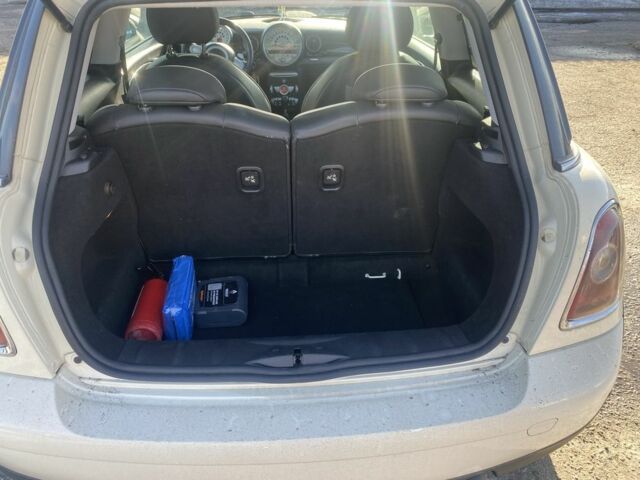 Белый Мини Мини, объемом двигателя 1.4 л и пробегом 81 тыс. км за 6800 $, фото 10 на Automoto.ua