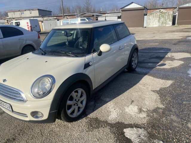 Белый Мини Мини, объемом двигателя 1.4 л и пробегом 81 тыс. км за 6800 $, фото 15 на Automoto.ua