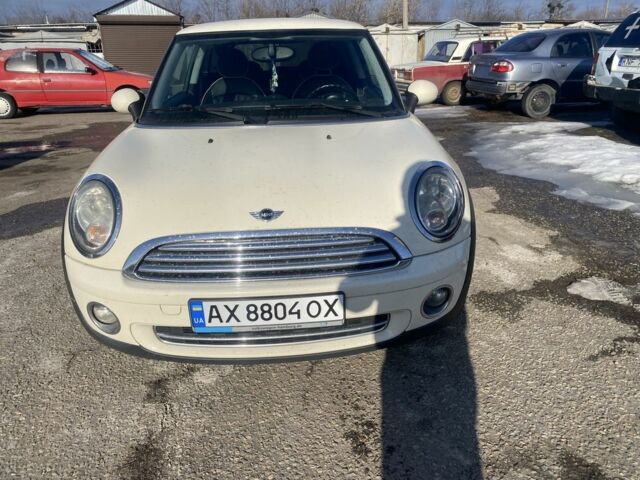 Белый Мини Мини, объемом двигателя 1.4 л и пробегом 81 тыс. км за 6800 $, фото 5 на Automoto.ua