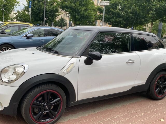 Білий Міні Mini, об'ємом двигуна 2 л та пробігом 176 тис. км за 10500 $, фото 6 на Automoto.ua