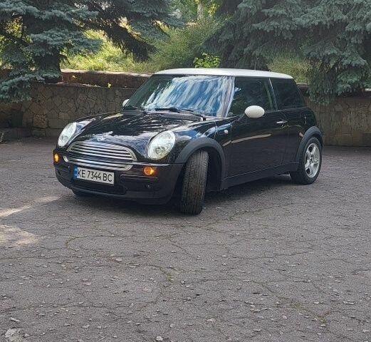 Чорний Міні Mini, об'ємом двигуна 1.6 л та пробігом 224 тис. км за 5305 $, фото 16 на Automoto.ua