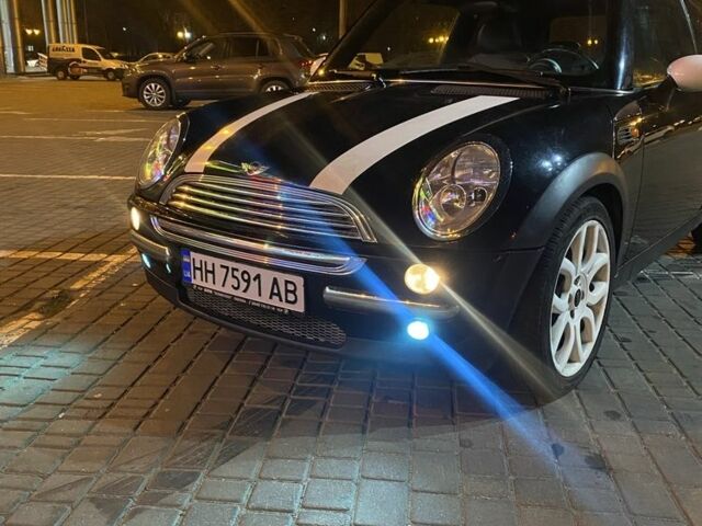 Чорний Міні Mini, об'ємом двигуна 1.6 л та пробігом 2 тис. км за 6000 $, фото 3 на Automoto.ua