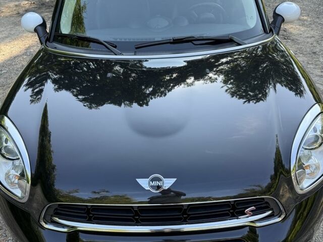 Черный Мини Мини, объемом двигателя 2 л и пробегом 192 тыс. км за 15499 $, фото 3 на Automoto.ua