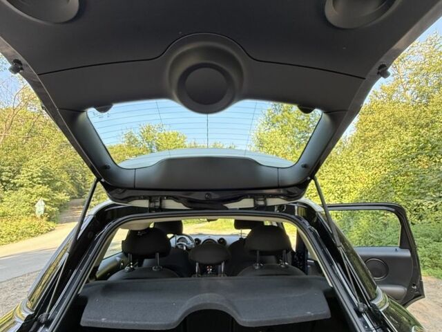 Черный Мини Мини, объемом двигателя 2 л и пробегом 192 тыс. км за 15499 $, фото 16 на Automoto.ua