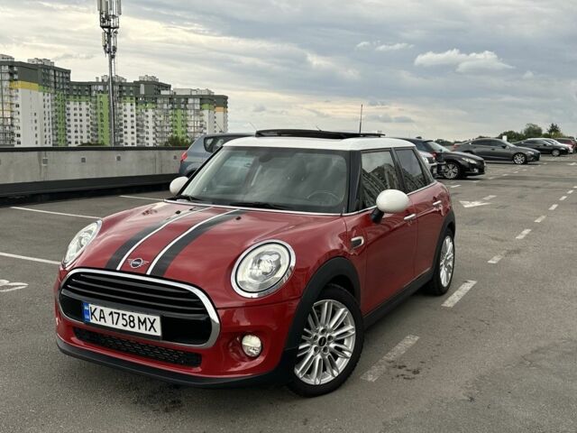 Червоний Міні Mini, об'ємом двигуна 1.5 л та пробігом 59 тис. км за 15900 $, фото 6 на Automoto.ua