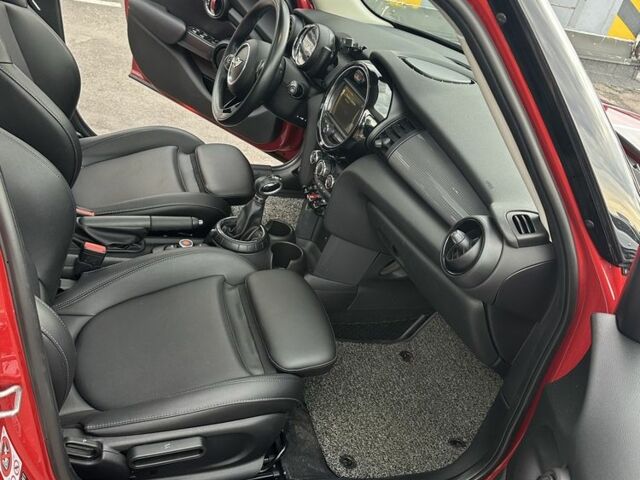Червоний Міні Mini, об'ємом двигуна 1.5 л та пробігом 59 тис. км за 15900 $, фото 19 на Automoto.ua