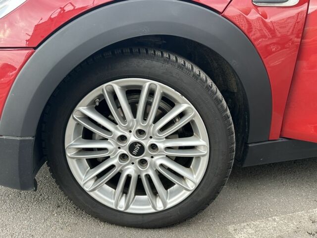 Червоний Міні Mini, об'ємом двигуна 1.5 л та пробігом 59 тис. км за 15900 $, фото 11 на Automoto.ua