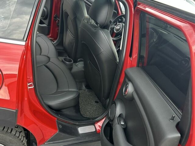 Червоний Міні Mini, об'ємом двигуна 1.5 л та пробігом 59 тис. км за 15900 $, фото 18 на Automoto.ua