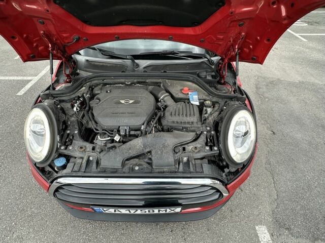 Червоний Міні Mini, об'ємом двигуна 1.5 л та пробігом 59 тис. км за 15900 $, фото 2 на Automoto.ua