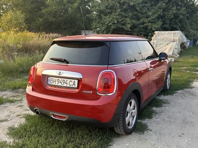 Червоний Міні Mini, об'ємом двигуна 1.5 л та пробігом 76 тис. км за 11978 $, фото 4 на Automoto.ua