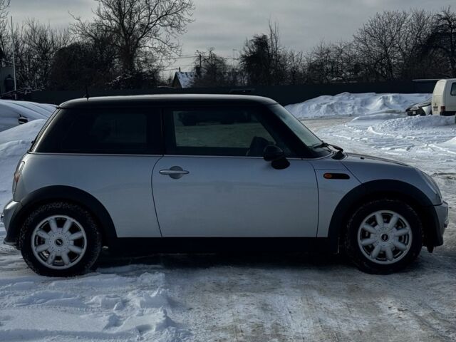 Сірий Міні Mini, об'ємом двигуна 1.6 л та пробігом 220 тис. км за 5300 $, фото 5 на Automoto.ua